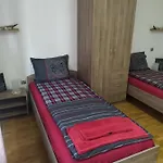 Bogoslovovi شقة فارنا
