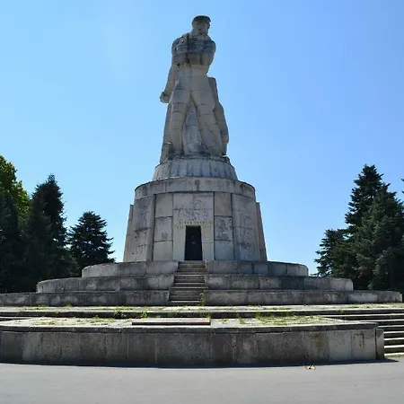 Bogoslovovi Apartment *